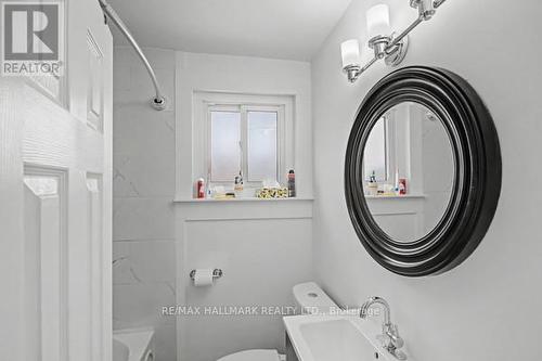 37 Avis Crescent, Toronto, ON - Indoor