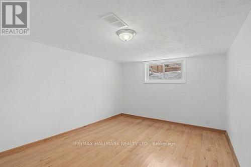 37 Avis Crescent, Toronto, ON - Indoor Photo Showing Other Room
