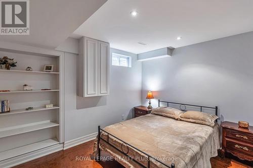4279 Bridlepath Trail, Mississauga, ON - Indoor Photo Showing Bedroom