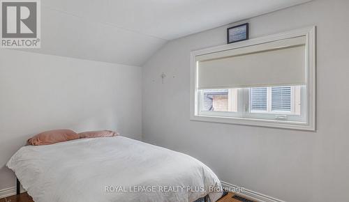 4279 Bridlepath Trail, Mississauga, ON - Indoor Photo Showing Bedroom