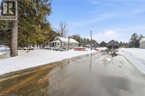 75 Robinson Road, Cambridge, ON - Outdoor