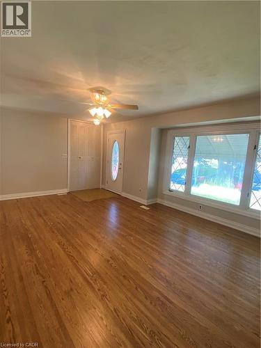 21 Bluebird Avenue, Hamilton, ON 
