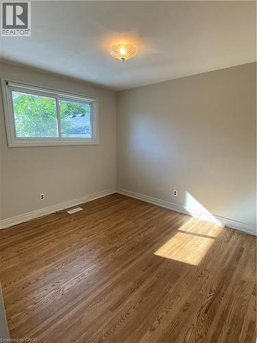 21 Bluebird Avenue, Hamilton, ON 