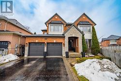 74 BRAITH CRESCENT  Whitchurch-Stouffville, ON L4A 0B9