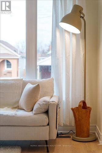 106 Beland Avenue N, Hamilton, ON - Indoor