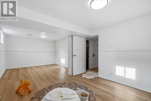 106 Beland Avenue N, Hamilton, ON - Indoor Photo Showing Other Room