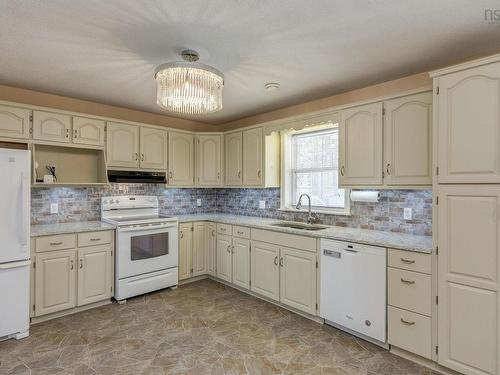 23 Valley Road, Wilmot, NS 