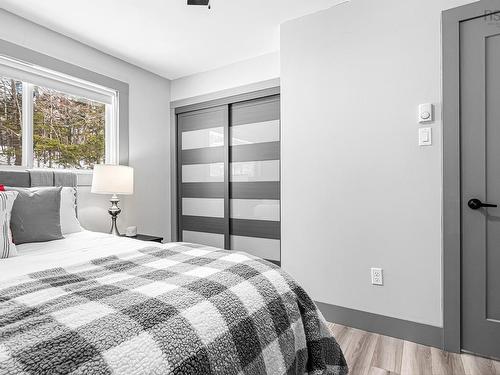69 Pinetree Crescent, Hammonds Plains, NS 