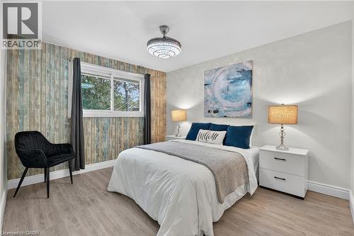 Bedroom featuring light wood-style floors - 146 Appalachian Crescent Unit# Upper, Kitchener, ON - Indoor Photo Showing Bedroom
