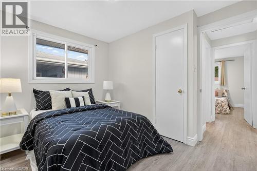 Bedroom featuring light wood-style floors - 146 Appalachian Crescent Unit# Upper, Kitchener, ON - Indoor Photo Showing Bedroom