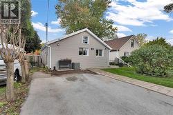 332 VANSITMART Avenue  Hamilton, ON L8H 3B8