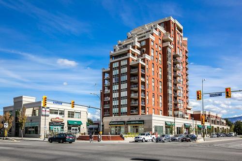 215-1160 Bernard Avenue  Kelowna, BC V1Y 6R2