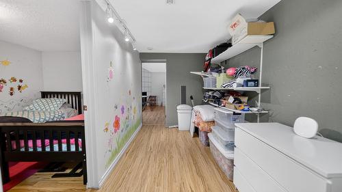 6516 Tie Lake Road, Jaffray, BC - Indoor