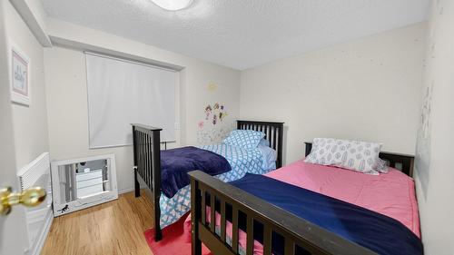 6516 Tie Lake Road, Jaffray, BC - Indoor Photo Showing Bedroom