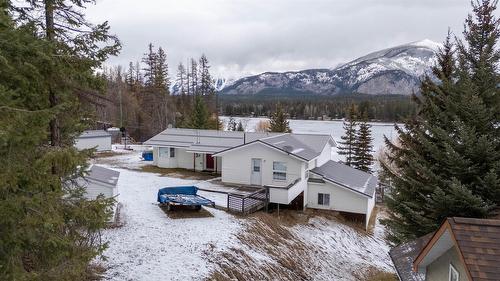 6516 Tie Lake Road, Jaffray, BC - Outdoor