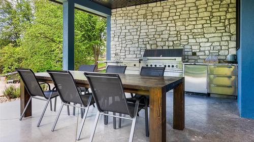 10202 Kalamalka Road, Coldstream, BC - Outdoor With Deck Patio Veranda