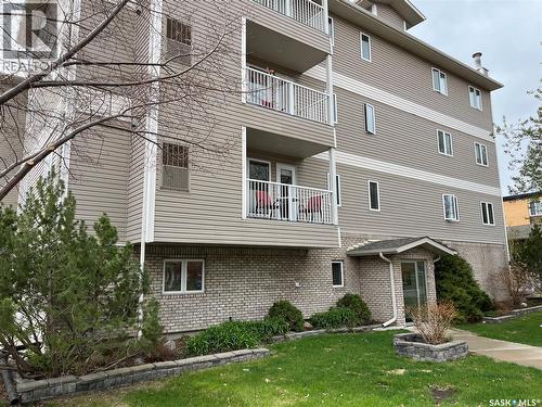 205 3946 Robinson STREET  Regina, SK S4S 3C8