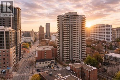 67 CAROLINE Street S Unit# 102  Hamilton, ON L8P 3K6