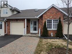 810 GOLF LINKS Road Unit# 2 Ancaster, ON L9K 1J2