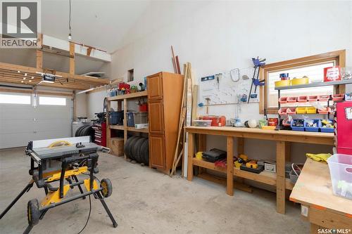 191 Meilicke Road, Saskatoon, SK - Indoor Photo Showing Garage