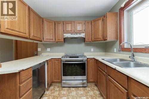 191 Meilicke Road, Saskatoon, SK - Indoor Photo Showing Kitchen With Double Sink