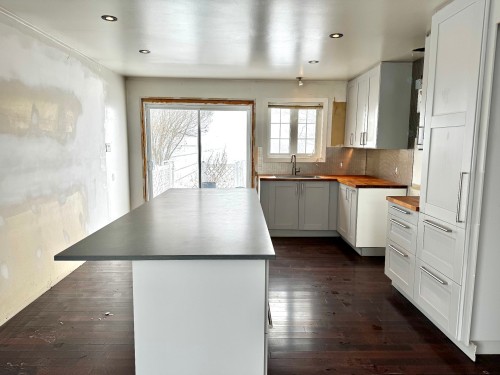Cuisine - 5285 Ch. Clément-Pesant, Mirabel, QC - Indoor Photo Showing Kitchen