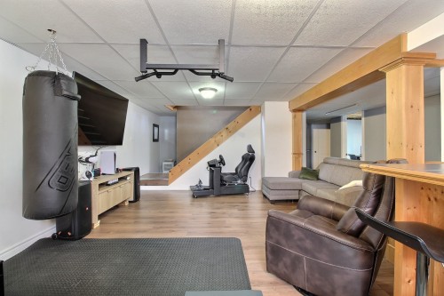 Salle familiale - 532 18E Rue E., La Guadeloupe, QC - Indoor