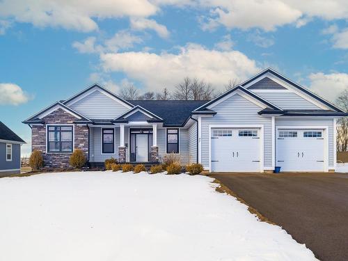 47 Birch Woods Lane  Stratford, PE C1B 3Z2