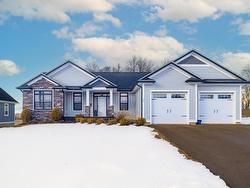 47 Birch Woods Lane Stratford, PE C1B 3Z2