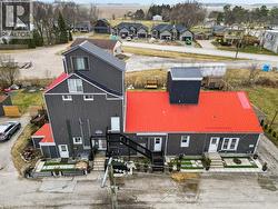 3911 Warehouse STREET  Plympton-Wyoming, ON N0N 1E0