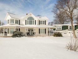 493 YORK POINT Road Cornwall, PE C0A 1H4