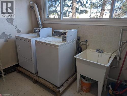 351 Hoffman Street, Kitchener, ON - Indoor Photo Showing Laundry Room