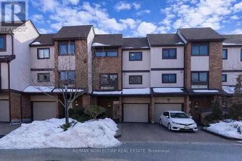 52 - 1080 WALDEN CIRCLE  Mississauga, ON L5J 4J9