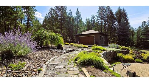 5962 Wolf Creek Road, Wasa, BC - Outdoor