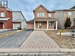 805 TARADALE DRIVE Ottawa, ON K2J 0H8
