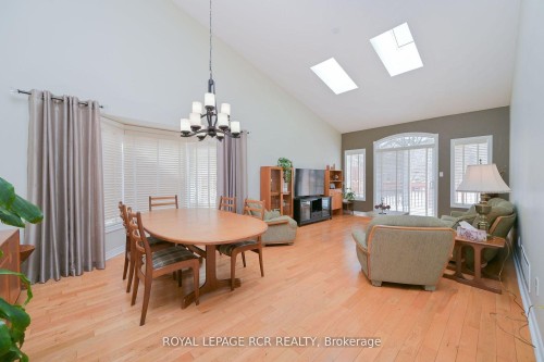 46 Sunset Boulevard, New Tecumseth, ON - Indoor
