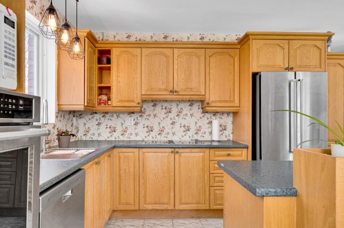 Cuisine - 908 Rue Raymond-Pilon, Saint-Jérôme, QC - Indoor Photo Showing Kitchen