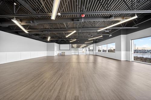 4954  Roper Road, Edmonton, AB 