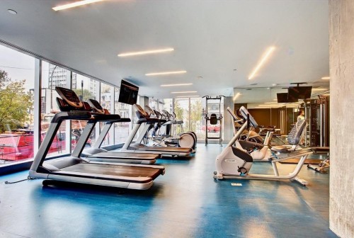Exercise Room - 802-1450 Boul. René-Lévesque O., Montréal (Ville-Marie), QC - Indoor Photo Showing Gym Room