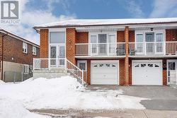 58 HAZELNUT CRESCENT N Toronto, ON M2J 4W3