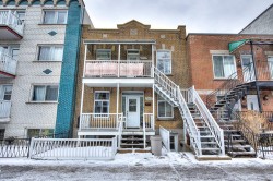 7066  - 7068 Av. De L'Épée Montréal (Villeray/Saint-Michel/Parc-Extension), QC H3N 2E1