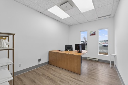 Bureau - 175A Rue Péladeau, Magog, QC - Indoor Photo Showing Office