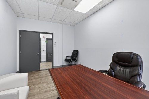 Bureau - 175A Rue Péladeau, Magog, QC - Indoor
