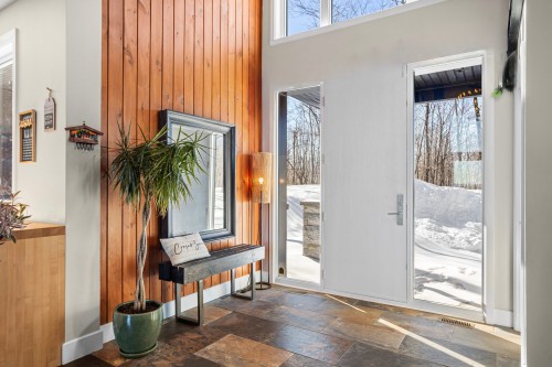 Hall d'entrée/Vestibule - 4280 Rue Du Surplomb, Sainte-Adèle, QC - Indoor Photo Showing Other Room