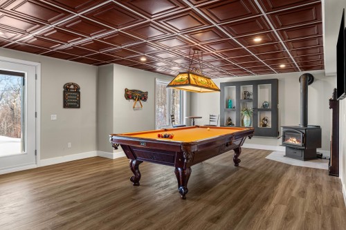 Salle familiale - 4280 Rue Du Surplomb, Sainte-Adèle, QC - Indoor Photo Showing Other Room