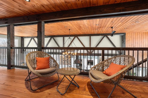 Mezzanine - 4280 Rue Du Surplomb, Sainte-Adèle, QC - Indoor Photo Showing Other Room