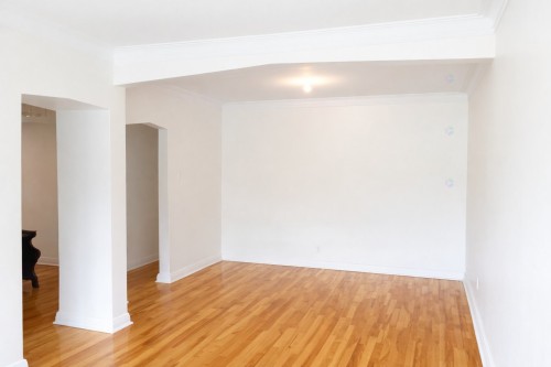 Salon - 1-10497 Boul. St-Laurent, Montréal (Ahuntsic-Cartierville), QC - Indoor Photo Showing Other Room