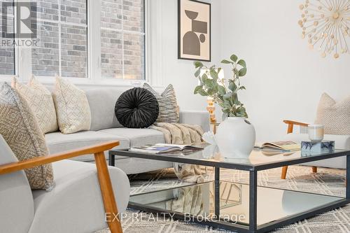 17 Harrison Avenue, Mississauga, ON - 