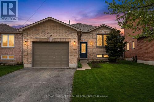 47 CHALMERS DRIVE  Barrie, ON L4N 8A4