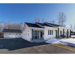 3668 Route 315 Petit-Rocher, NB E8J 1Y8